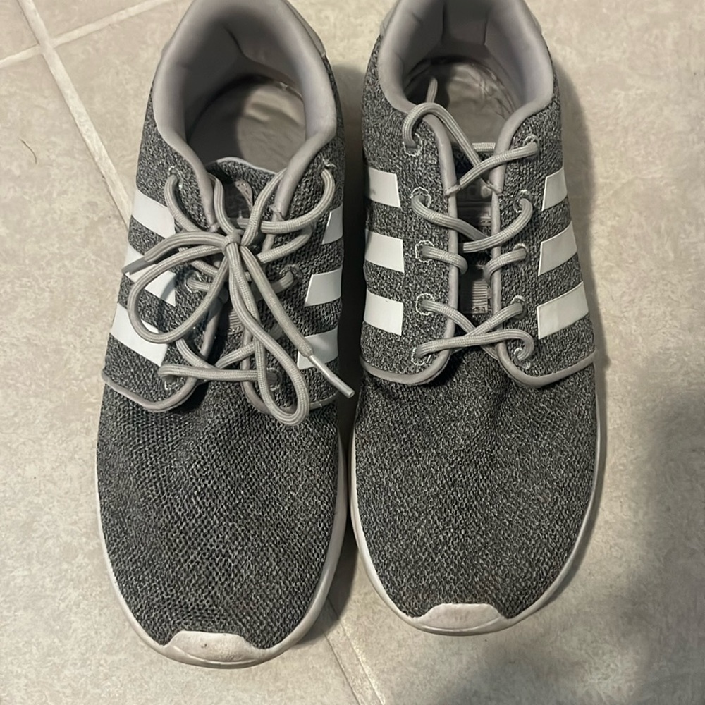Adidas Womens Tanjun BV7432-001 Gray & Black Running Shoes Sneakers Size 8.5